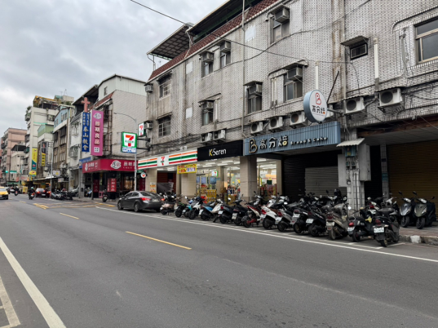 泰山國小超大商機無限店面,新北市泰山區泰林路二段