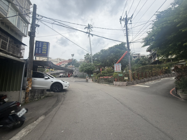 泰山買房賣屋可停車大空間活用一樓,新北市泰山區應化街
