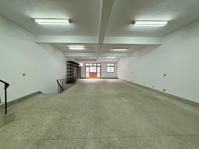 機捷旁多用途挑高廠房(工業用),新北市泰山區貴陽街