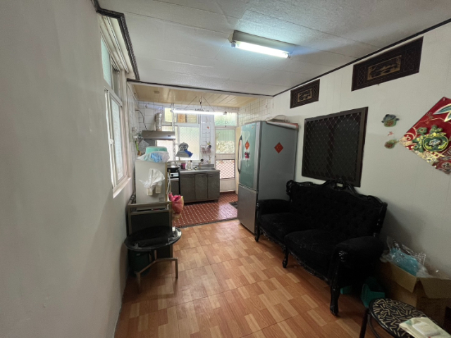 泰山買房賣屋邊間前後陽台公寓,新北市泰山區明志路二段
