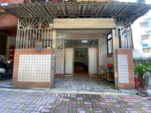 泰山買房賣屋靜巷一樓免傷膝美寓,新北市泰山區明志路二段