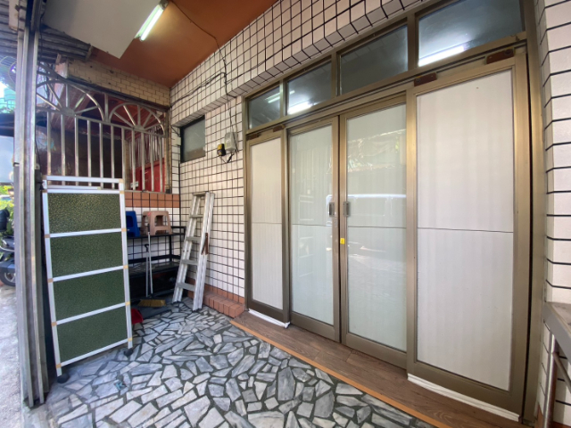 泰山買房賣屋靜巷一樓免傷膝美寓,新北市泰山區明志路二段