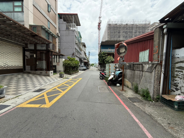 泰山買房賣屋居易免整理美宅,新北市泰山區和平街