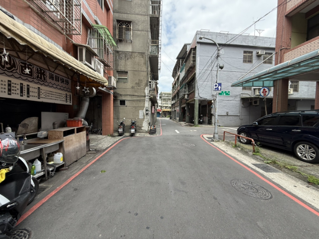 泰山買房賣屋居易免整理美宅,新北市泰山區和平街