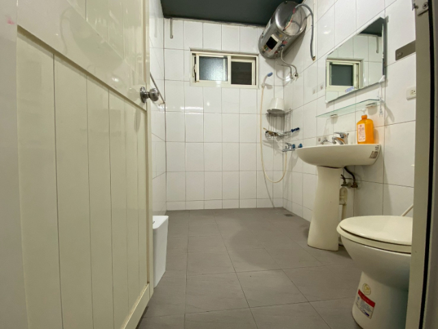 泰山買房賣屋貴子路大套房,新北市泰山區貴子路