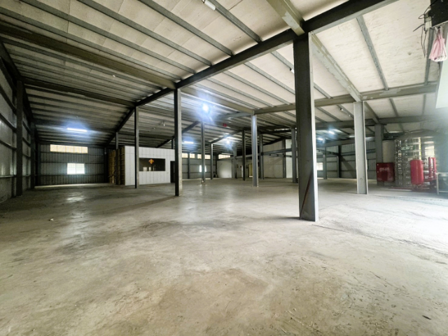 泰山買房賣屋黎明旁方正百坪大空間,新北市泰山區泰林路三段