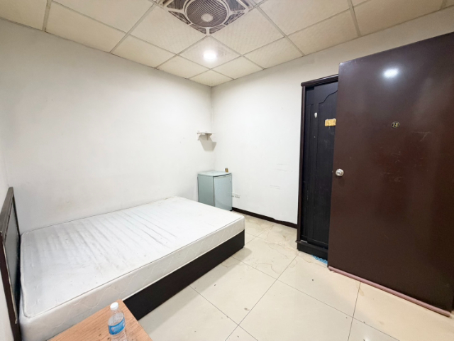 泰山買房賣屋公園旁一樓免爬高套房,新北市泰山區半山雅