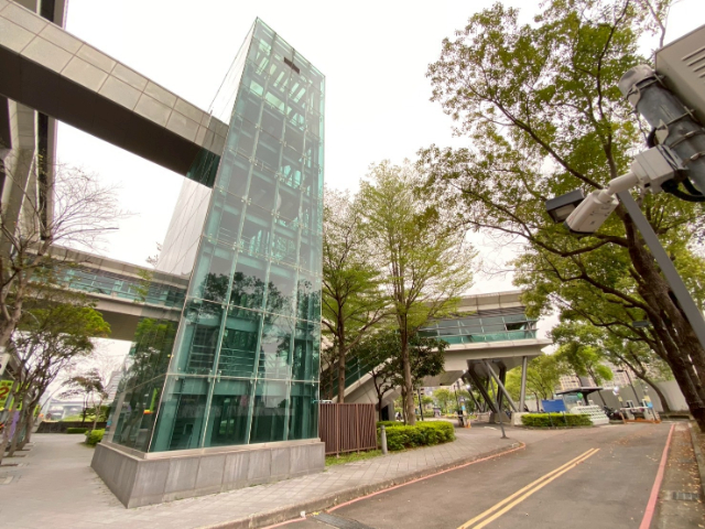 泰山買房賣屋大道流域邊間辦公室,新北市泰山區新北大道五段