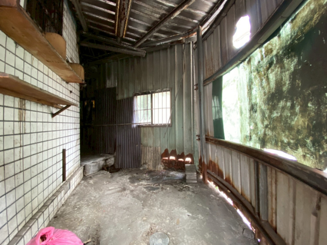 明志路金典三角窗店面,新北市泰山區明志路一段