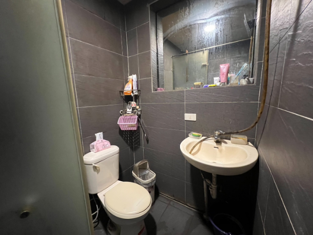 ☀泰山買房賣屋泰林吸金店面1+2樓,新北市泰山區泰林路二段