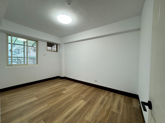 ☀18甲旁前後陽台邊間三房(輪抽車位),新北市泰山區民權街