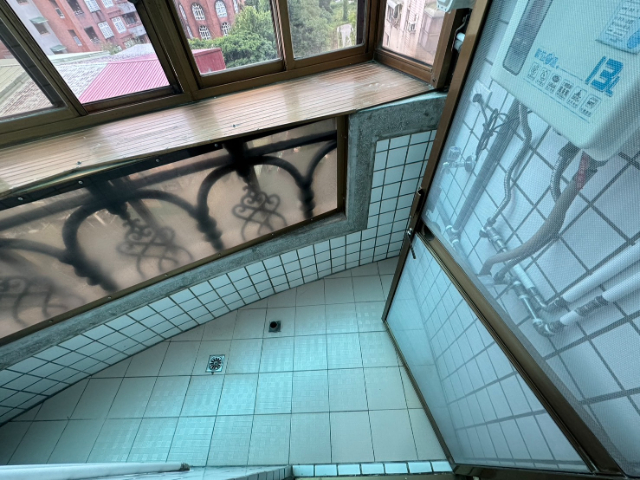 ☀18甲旁前後陽台邊間三房(輪抽車位),新北市泰山區民權街