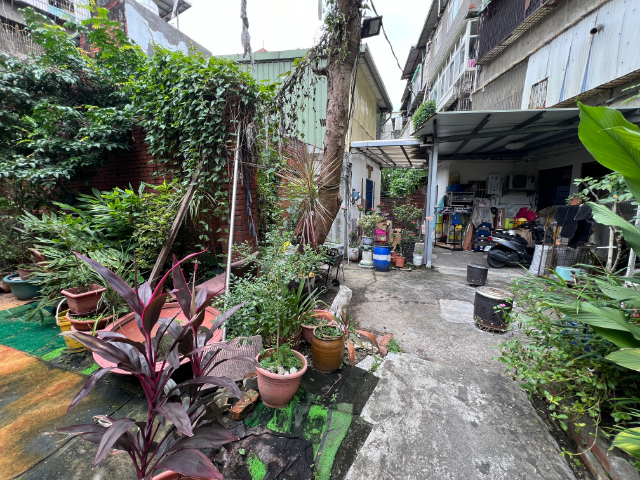 泰山買房賣屋麥當勞稀有商業用地,新北市泰山區泰林段