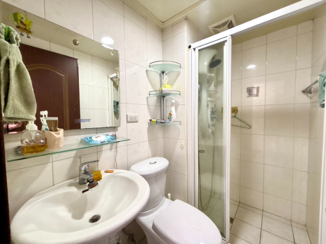 五股買房賣屋坎城溫馨兩房車,新北市五股區成泰路一段