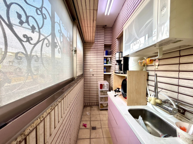 五股買房賣屋坎城溫馨兩房車,新北市五股區成泰路一段