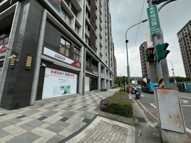 五股買房賣屋洲子洋精華金店面,新北市五股區新城三路