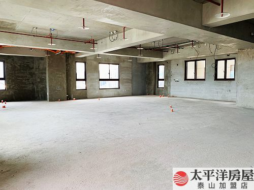帝王樓層邊間企業總部,新北市泰山區明志路三段