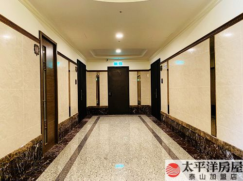 帝王樓層邊間企業總部,新北市泰山區明志路三段