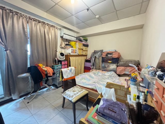 泰山買房賣屋無限美景露臺五房車,新北市泰山區辭修路