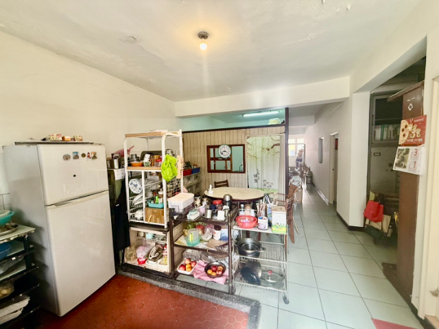泰山買房賣屋十八甲旁邊間美寓,新北市泰山區明志路一段