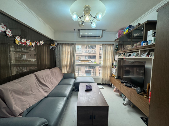 泰山買房賣屋歐洲村勳章溫馨兩房車,新北市新莊區中平路