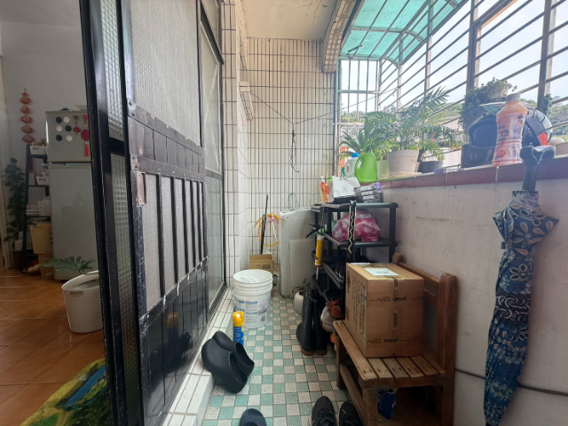 泰山買房賣屋櫻花大空間正4房美寓,新北市泰山區應化街