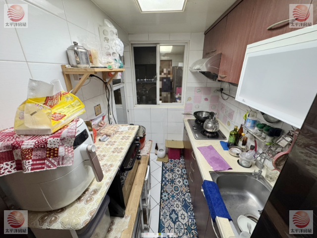 泰山買房賣屋18甲採光方正三房車,新北市泰山區仁愛路