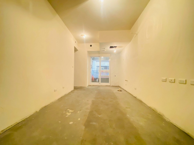 五股買房賣屋樂洋洋全新未入住採光三房車,新北市五股區新城八路