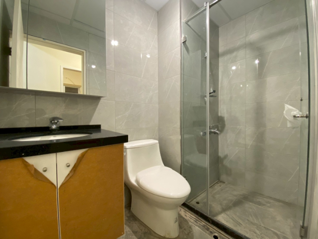 ⭐五股買房賣屋洲子洋全新裝潢邊間兩房車,新北市五股區新城八路