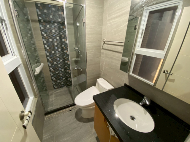 ⭐五股買房賣屋洲子洋全新裝潢邊間兩房車,新北市五股區新城八路