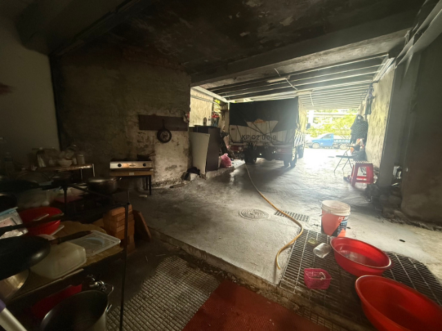 泰山買房賣屋多功能好停車1+2金店面,新北市泰山區泰林路二段