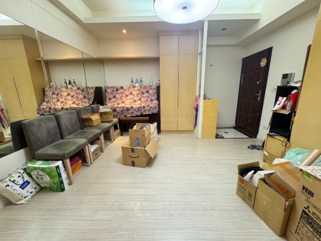 泰山買房賣屋君臨C邊間三房車,新北市泰山區仁德路