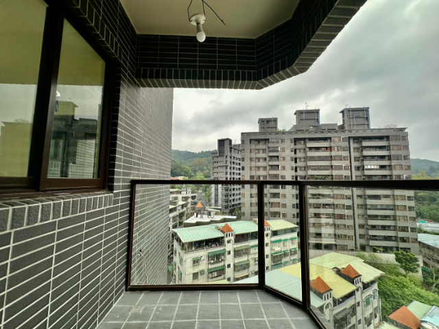 ☀泰山買房賣屋全新高樓明廳大兩房車,新北市泰山區明志路二段