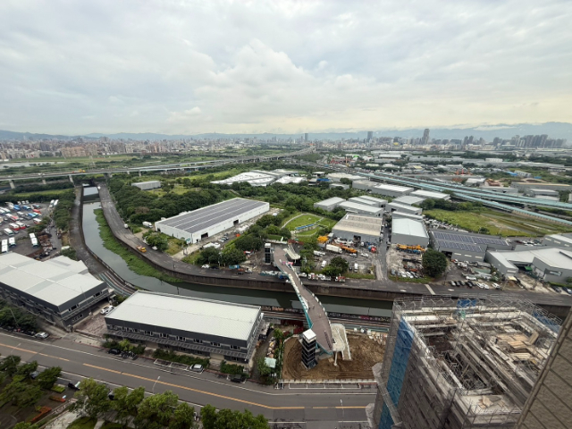五股買房賣屋天空之邑全新三房平車,新北市五股區新五路二段
