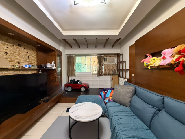 泰山買房賣屋麗池樂章精美三房車,新北市泰山區泰林路二段