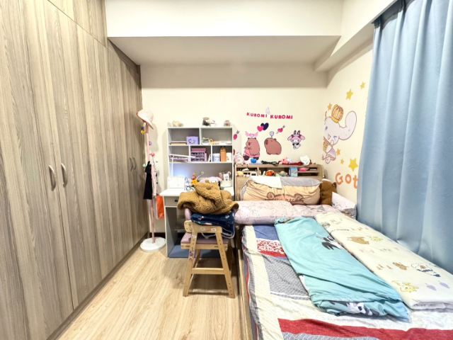 五股買房賣屋運動中心大二房車,新北市五股區成洲一路