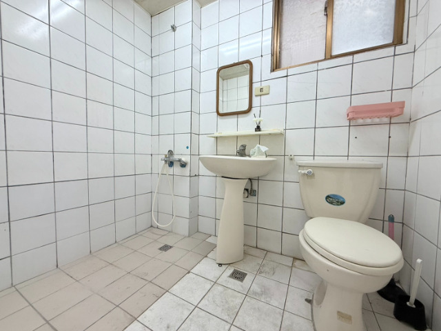 泰山買房賣屋正明志路上豪景重店王,新北市泰山區明志路二段