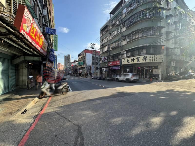 泰山買房賣屋現金流黃金雞母10套,新北市泰山區明志路三段