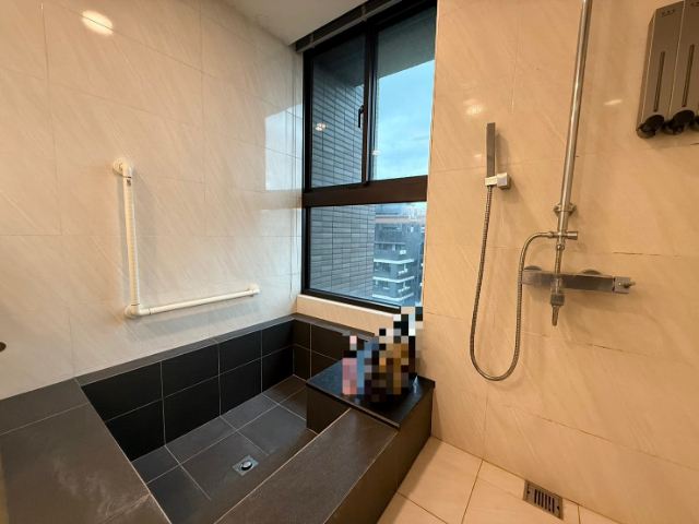 五股買房賣屋全坤101景觀3房車,新北市五股區芳洲一路