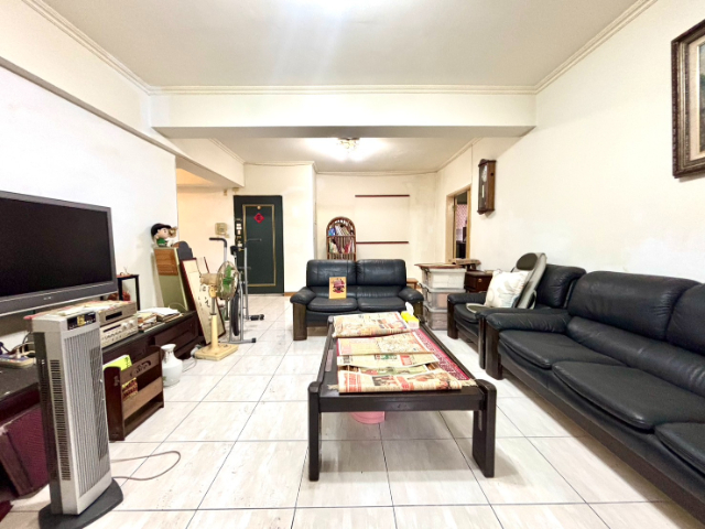 泰山買房賣屋晶華小築採光大三房,新北市泰山區明志路二段