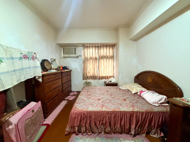 泰山買房賣屋晶華小築採光大三房,新北市泰山區明志路二段