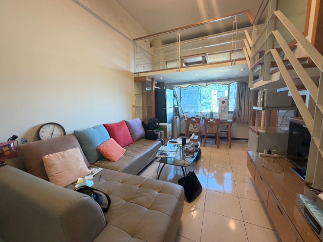 五股買房賣屋稀有美景採光三房車,新北市五股區登林路