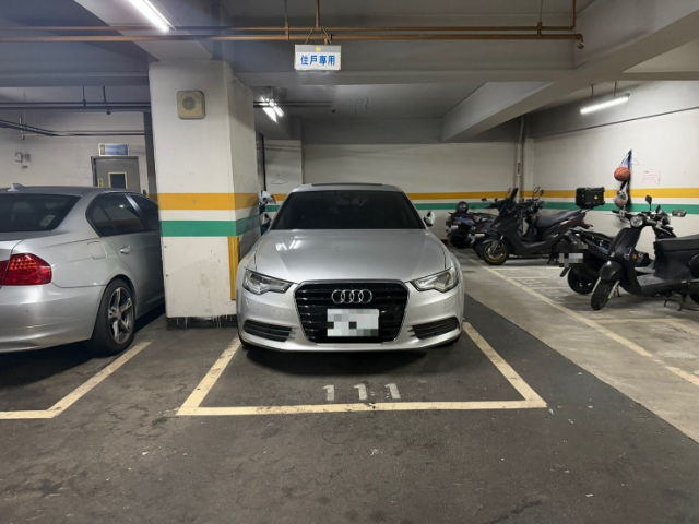 五股買房賣屋稀有美景採光三房車,新北市五股區登林路