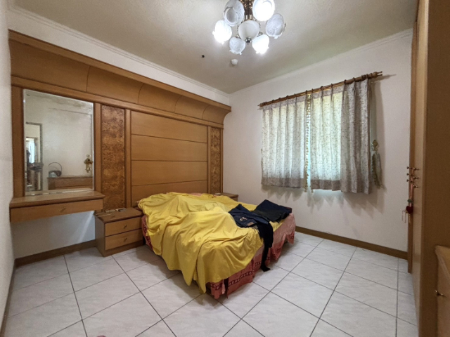 五股買房賣屋稀有樓中樓低總價大四房車,新北市五股區西雲路