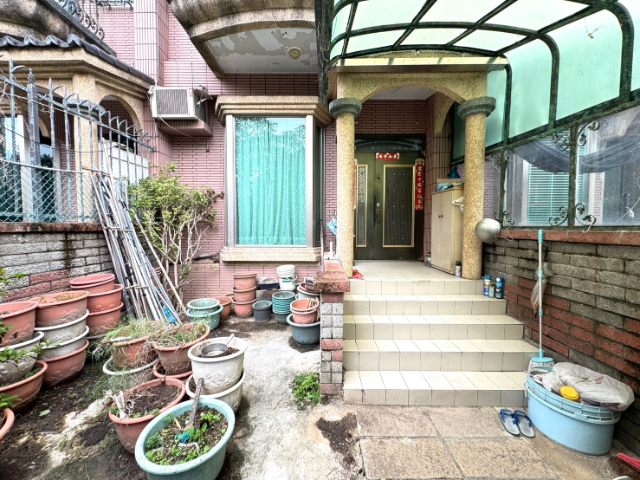 五股買房賣屋水碓特區山莊別墅,新北市五股區水碓三路