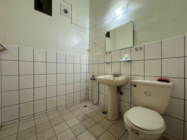 泰山買房賣屋稀有十八甲三房美寓,新北市泰山區泰林路二段