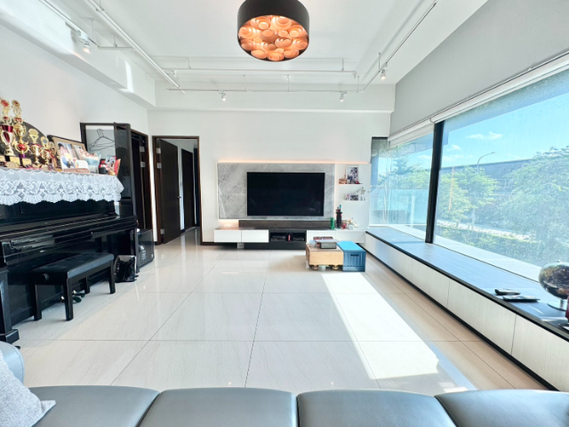 綠意盎然三房車,新北市五股區芳洲一路