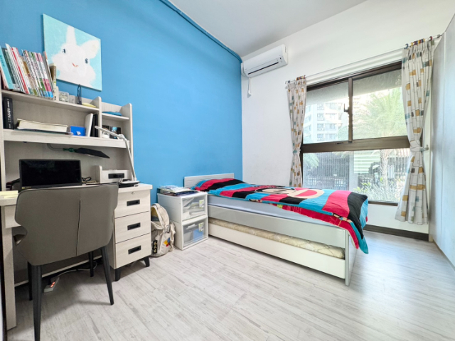 綠意盎然三房車,新北市五股區芳洲一路