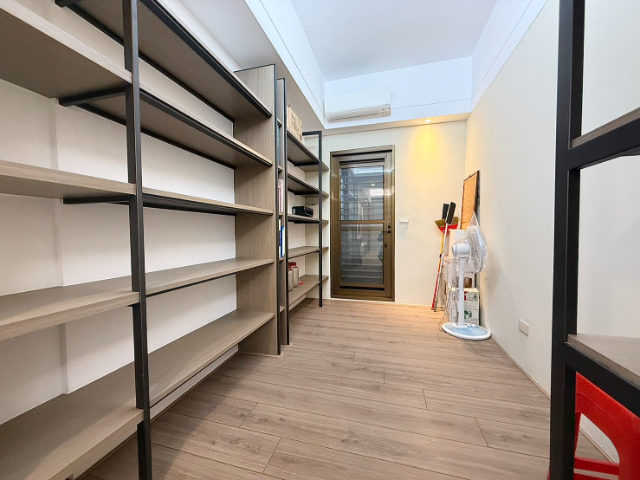 泰山買房賣屋貴賢精品美裝3房車,新北市泰山區貴子路