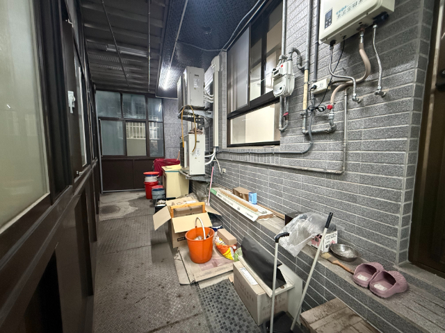 ☀泰山買房賣屋貴賢精品美裝3房車,新北市泰山區貴子路